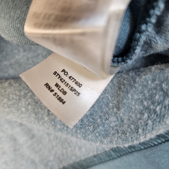 Patagonia Women’s Ahnya 1/4 Zip Pullover Wetland Blue Medium EUC $109 MSRP - Picture 8 of 9